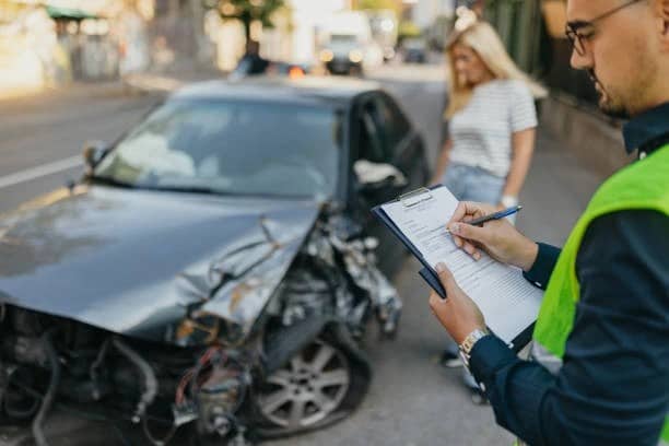 Greenville car towing process